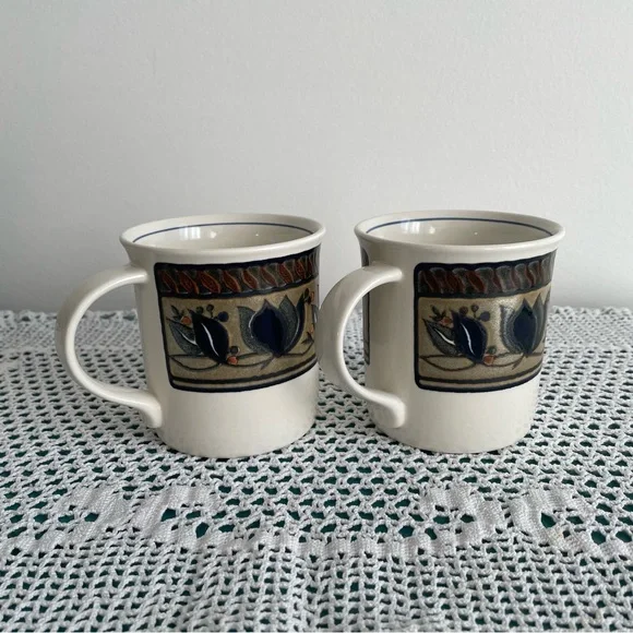 Mikasa Cream and Navy Leaf Design Mugs Arabella Collection - Picture 2 of 10